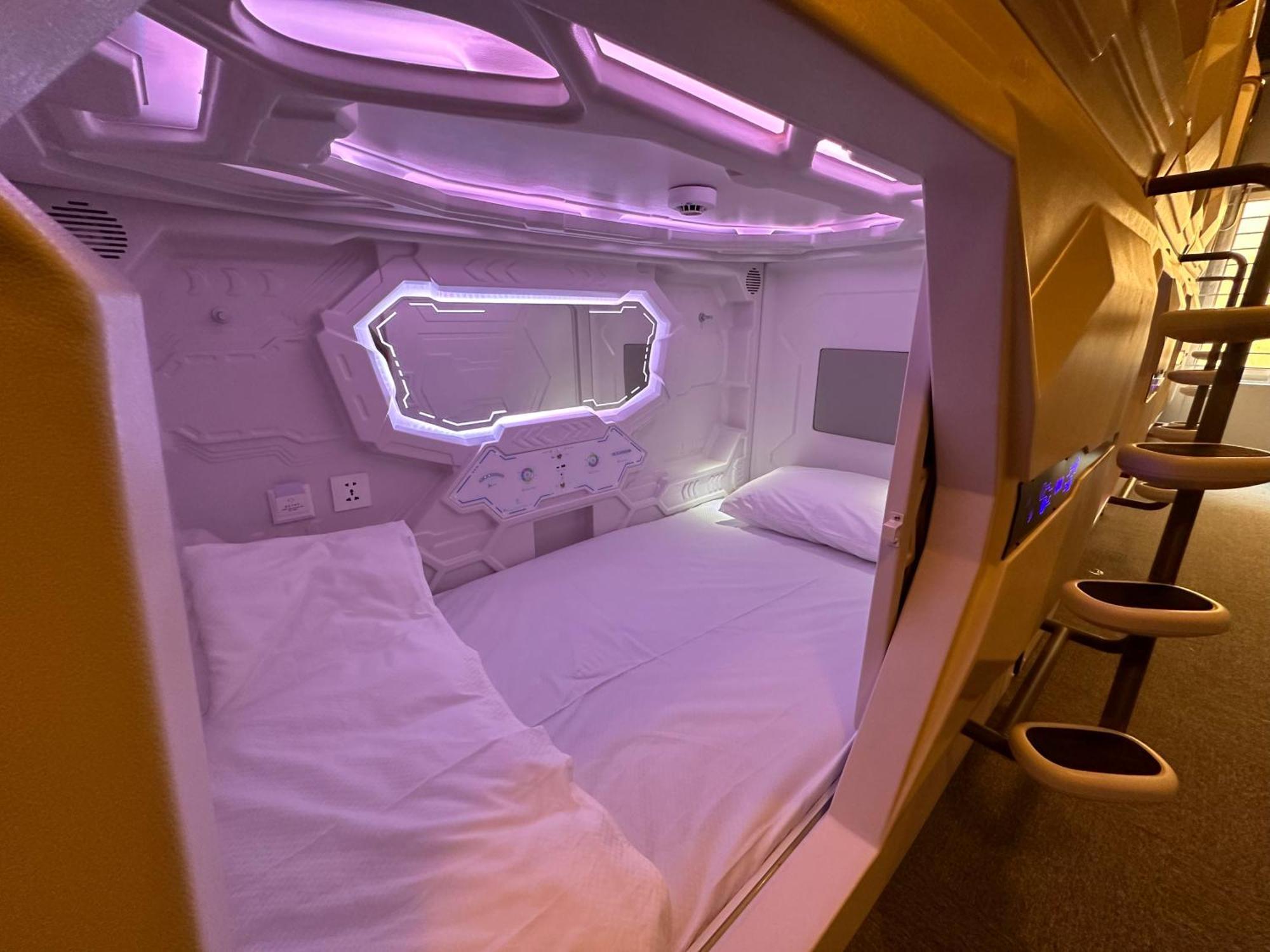 Blr Pods Bangalore Exterior foto